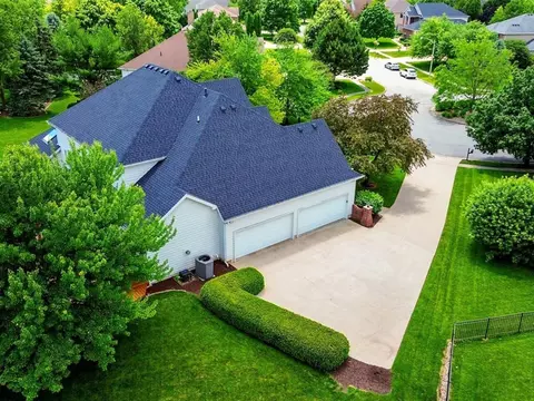 View/Area - 2111 Currant Ct, Bloomington, IL 61704 photo 8 of 8