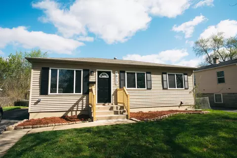 1823 224th St, Sauk Village, IL 60411