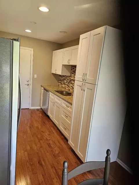 Kitchen - 13805 S Mandarin Ct, Plainfield, IL 60544 photo 3 of 3