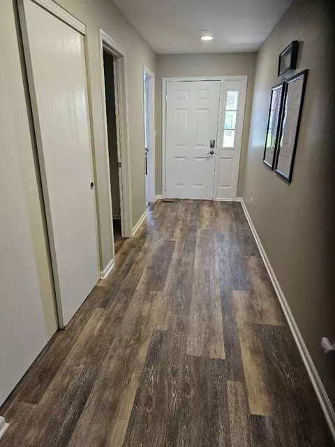 Entry Way - 13805 S Mandarin Ct, Plainfield, IL 60544 photo 2 of 2