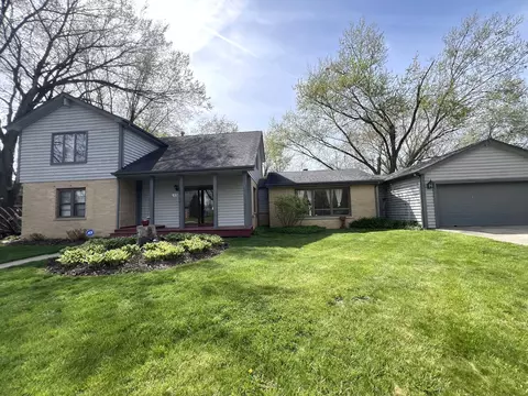18730 Avers Ave, Flossmoor, IL 60422