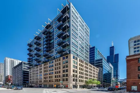 565 W Quincy St #1317, Chicago, IL 60661