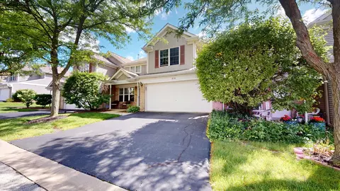 414 Van Gogh Cir, Bolingbrook, IL 60440