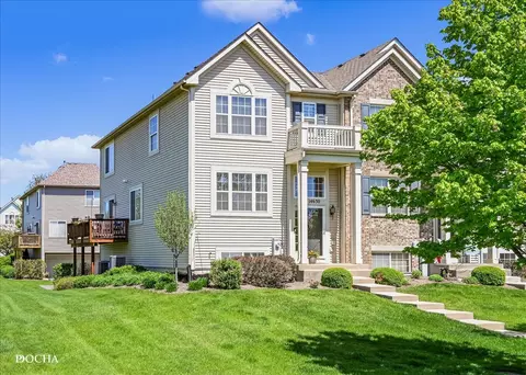14630 Thomas Jefferson Dr, Plainfield, IL 60544 photo 2