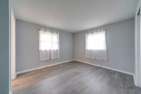 Other - 2303 Honeysuckle Ct, Lindenhurst, IL 60046 photo 6 of 13