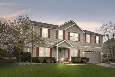 410 Hubbard Ln, Lake Villa, IL 60046