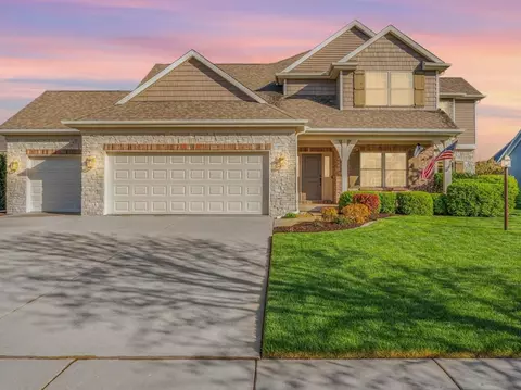 1206 English Oak Dr, Champaign, IL 61822