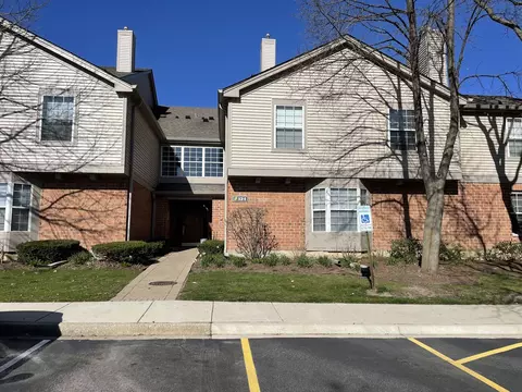124 White Oak Court Ct #8, Schaumburg, IL 60195