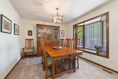 4803 Woodcliff Ct, Rolling Meadows, IL 60008 photo 10