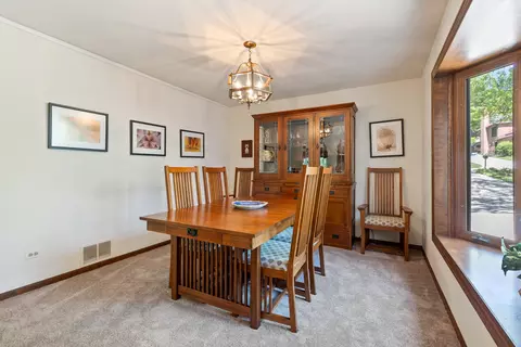 4803 Woodcliff Ct, Rolling Meadows, IL 60008 photo 11