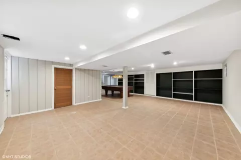 Other - 139 Berkshire Dr, Wheeling, IL 60090 photo 1 of 3