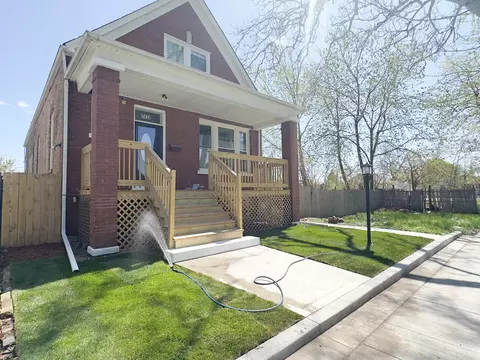 Exterior - 7439 S Michigan Ave, Chicago, IL 60619 photo 5 of 5