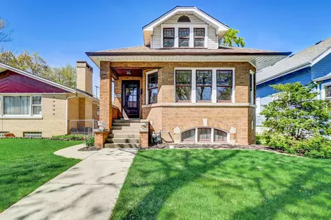 12556 Maple Ave, Blue Island, IL 60406