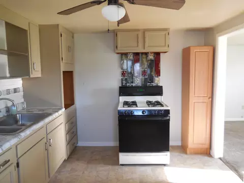Kitchen - 1112 10th Ave, Rock Falls, IL 61071 photo 1 of 2