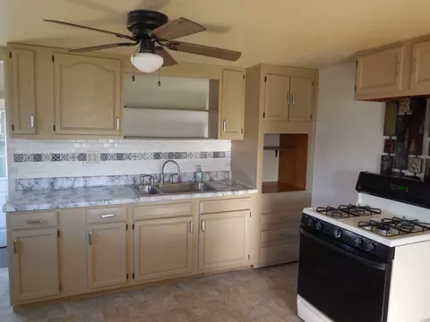 Kitchen - 1112 10th Ave, Rock Falls, IL 61071 photo 2 of 2