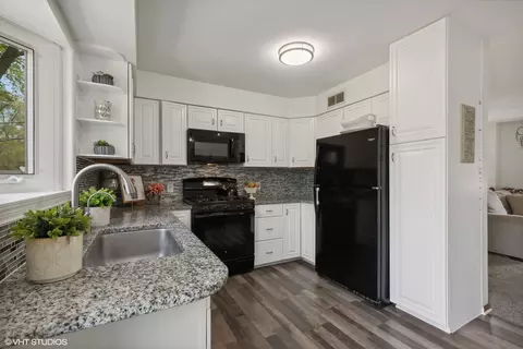 Kitchen - 1218 Goodview Ave, Johnsburg, IL 60051 photo 1 of 1