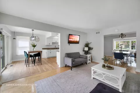 Living - 2209 Blacksmith Dr, Wheaton, IL 60189 photo 5 of 9