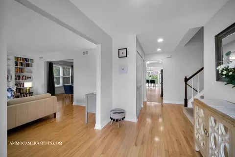 Entry Way - 2209 Blacksmith Dr, Wheaton, IL 60189 photo 1 of 5
