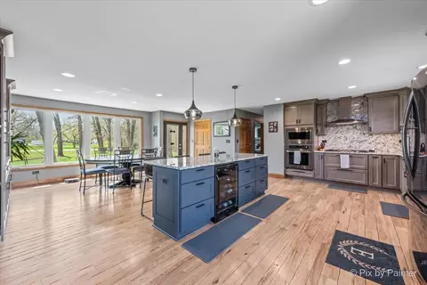 Kitchen - 18570 Stevens Rd, Marengo, IL 60152 photo 3 of 5