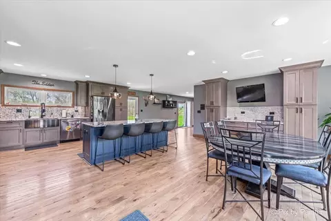 Dining - 18570 Stevens Rd, Marengo, IL 60152 photo 1 of 3