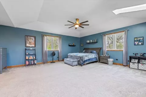 Bedroom - 18570 Stevens Rd, Marengo, IL 60152 photo 2 of 4