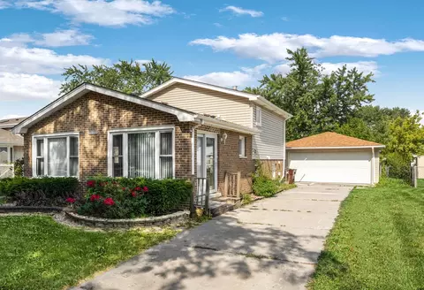 17819 65th Ct, Tinley Park, IL 60477