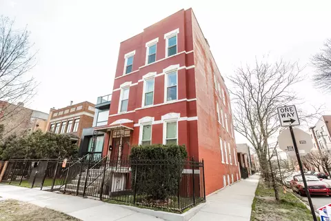 1759 W Huron St, Chicago, IL 60622