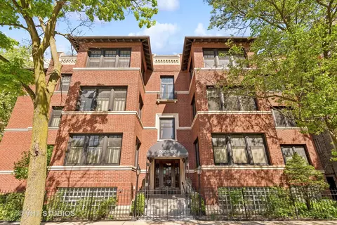 5057 N Sheridan Rd #2S, Chicago, IL 60640