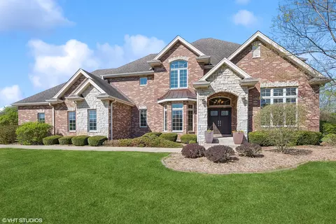 25520 S Devonshire Ln, Monee, IL 60449