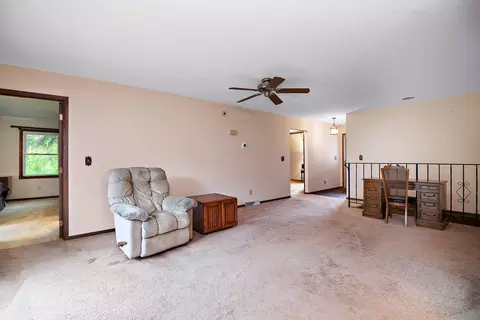 Living - 7113 W Bruns Rd, Monee, IL 60449 photo 2 of 3