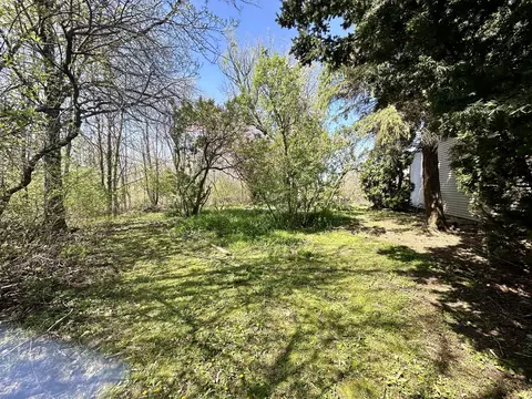 Exterior - 7113 W Bruns Rd, Monee, IL 60449 photo 8 of 21
