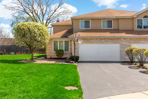 18211 Glen Swilly Cir, Tinley Park, IL 60477