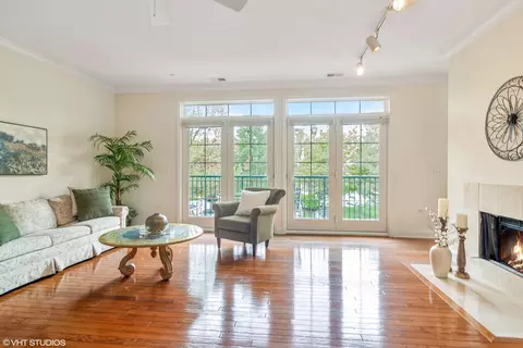 620 Mchenry Rd #201, Wheeling, IL 60090 photo 3