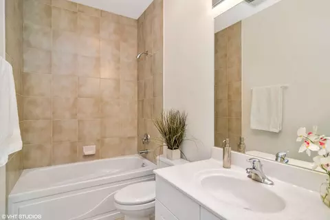 620 Mchenry Rd #201, Wheeling, IL 60090 photo 18