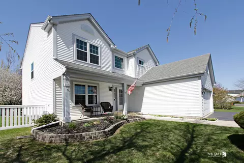 2392 N Salem Ln, Round Lake Beach, IL 60073