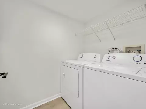 Other - 1106 Yorkshire Ct #B, Elgin, IL 60120 photo 6 of 6