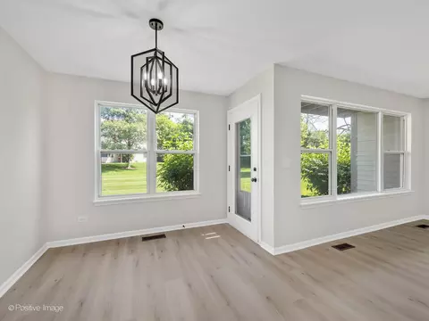 Other - 1106 Yorkshire Ct #B, Elgin, IL 60120 photo 2 of 6