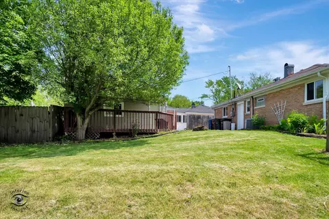 Exterior - 336 Onarga St, Park Forest, IL 60466 photo 6 of 6