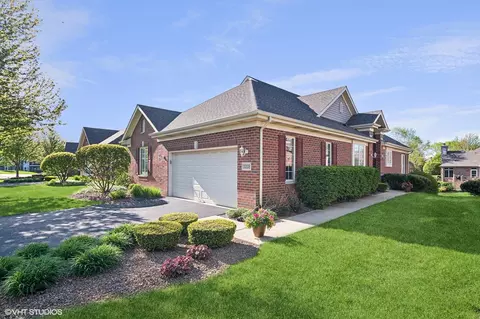 13008 Timber Trl, Palos Heights, IL 60463