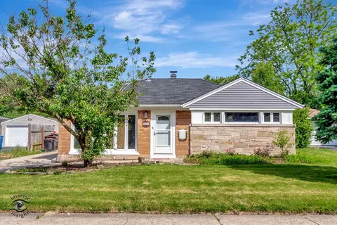 334 Onarga St, Park Forest, IL 60466