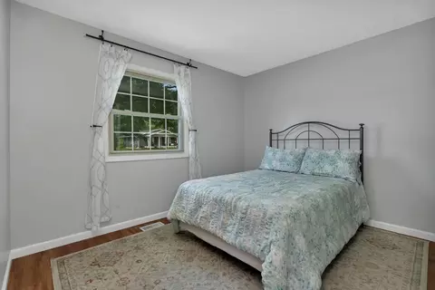Bedroom - 541 W 3rd St, Braidwood, IL 60408 photo 3 of 5