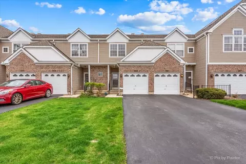 363 Arboretum Dr #363, Lombard, IL 60148