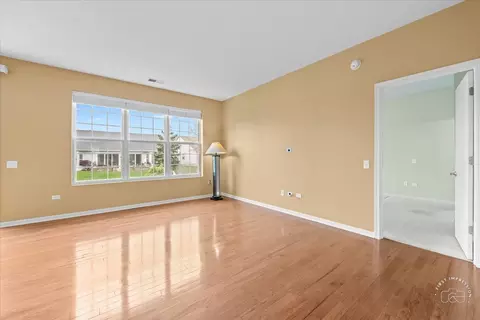 2462 Rolling Ridge Ln, Elgin, IL 60124 photo 7