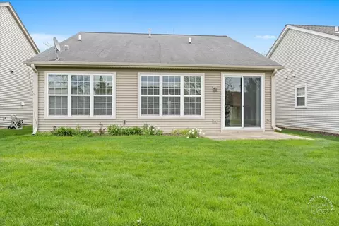 2462 Rolling Ridge Ln, Elgin, IL 60124 photo 17