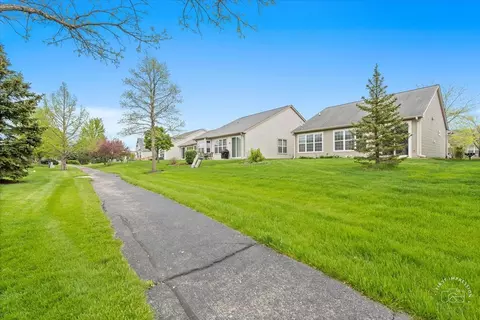 2462 Rolling Ridge Ln, Elgin, IL 60124 photo 18