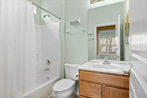 2462 Rolling Ridge Ln, Elgin, IL 60124 photo 14