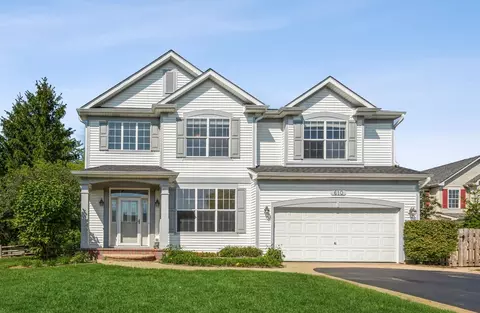 610 Oxford Ct, Lindenhurst, IL 60046