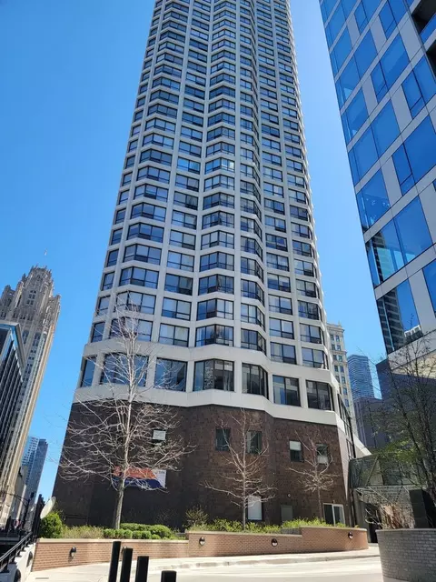405 N Wabash Ave #1606, Chicago, IL 60654