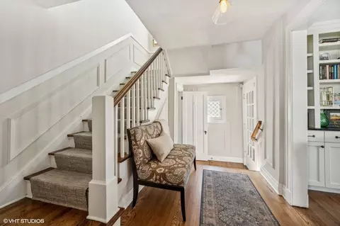 Entry Way - 440 Drexel Ave, Glencoe, IL 60022 photo 2 of 2