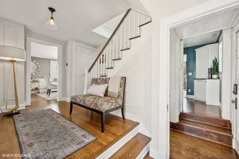 Entry Way - 440 Drexel Ave, Glencoe, IL 60022 photo 1 of 2